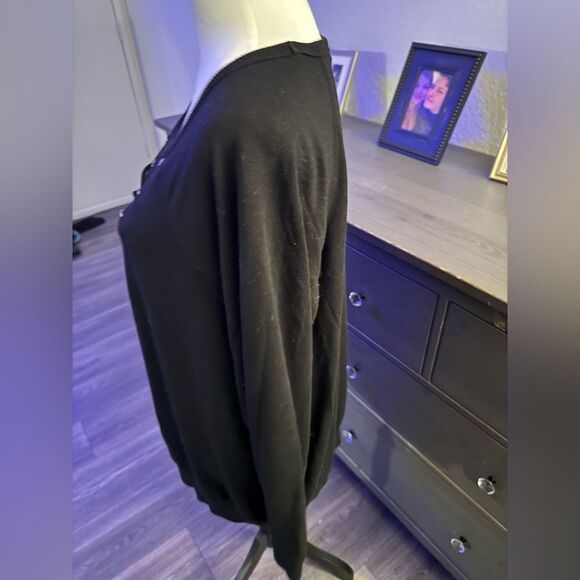 Sexy top size 2 long sleeved top torrid - Picture 2 of 4